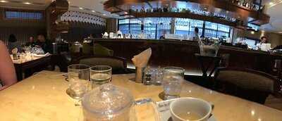 リゴレット スモーク グリル&バー