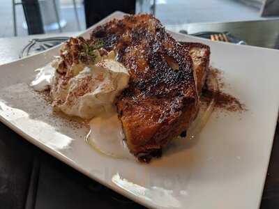 モンディアルカフェ328