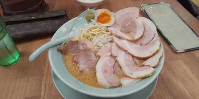 横浜ラーメン たつの家