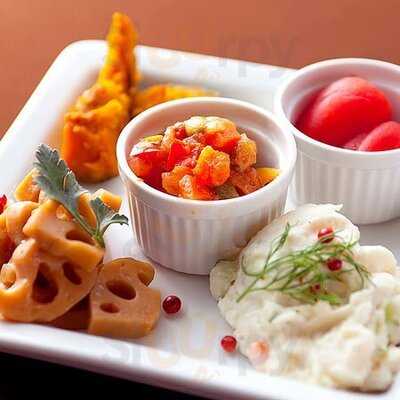 野菜とワインのお店 ビトレス プリュス 裏なんば