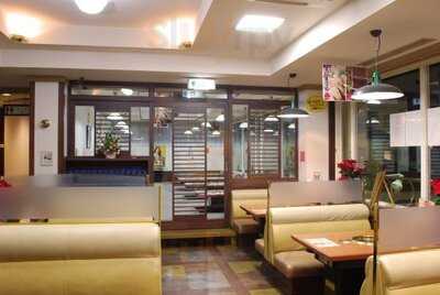 焼肉 すし デリカ バイキング亭