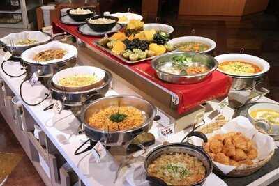 焼肉 すし デリカ バイキング亭