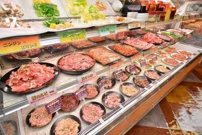 焼肉 すし デリカ バイキング亭