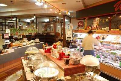 焼肉 すし デリカ バイキング亭