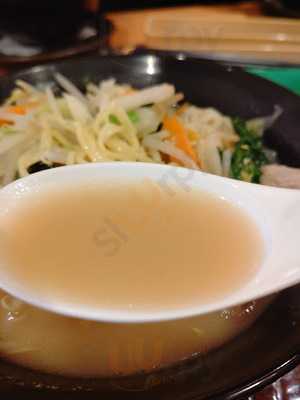 ガスト 八戸類家店