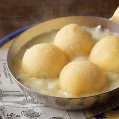 炭火焼とワインの酒場 Volta 北新地店