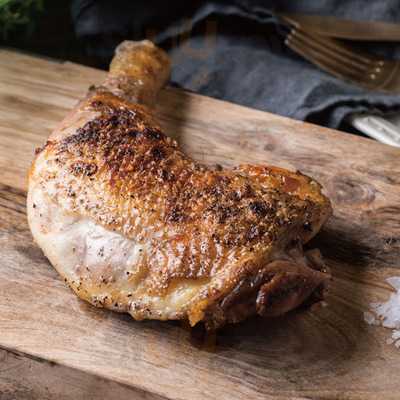 炭火焼とワインの酒場 Volta 北新地店