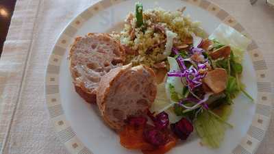 グランドキッチン