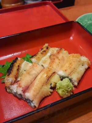 炭焼きうなぎ 魚伊 本店