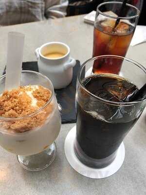 タカナシミルクレストラン