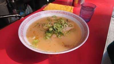 金龍ラーメン 御堂筋店