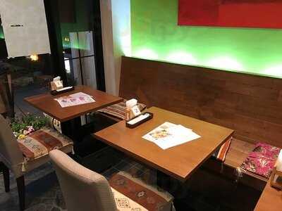 サルマン　アンド　ソエルハラルキッチン