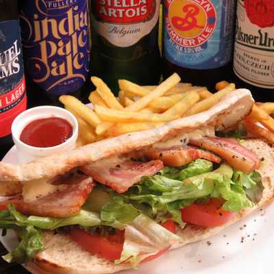 英国パブ　ピッグ＆ホイッスル