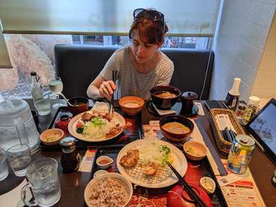 大戸屋 京都三条鴨川店