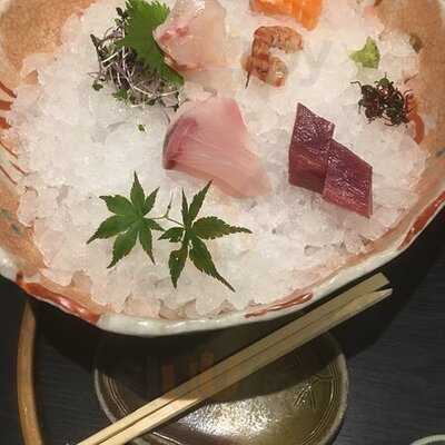 麺匠の心つくし つるとんたん 本町楼