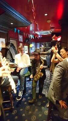 マンインザムーン 京都駅店