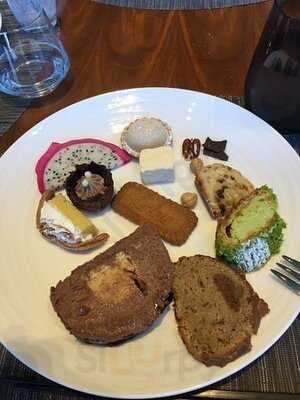 アトモスダイニング