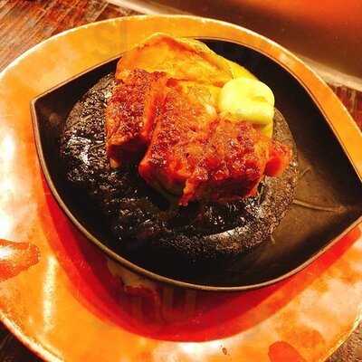 ダイナミックキッチン＆バー　燦　ヒルトンプラザウエスト店