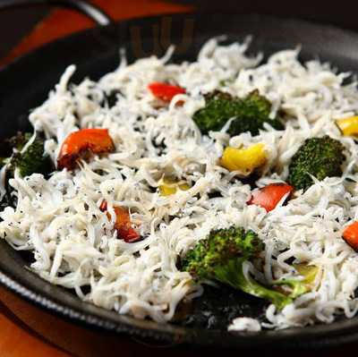 魚とワイン Hanatare　横浜東口店