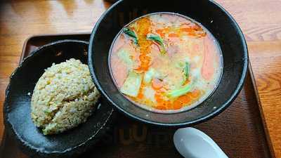 かにチャーハンの店 エキマルシェ大阪店