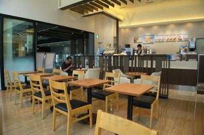 ドトールコーヒーショップ みなとみらいセンタービル店