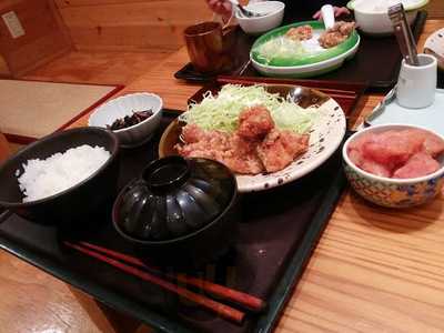 博多もつ鍋やまや 梅田店
