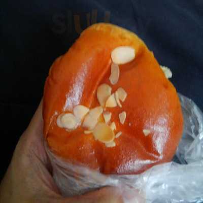 バックハウスイリエ 大丸梅田店