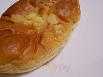 バックハウスイリエ 大丸梅田店