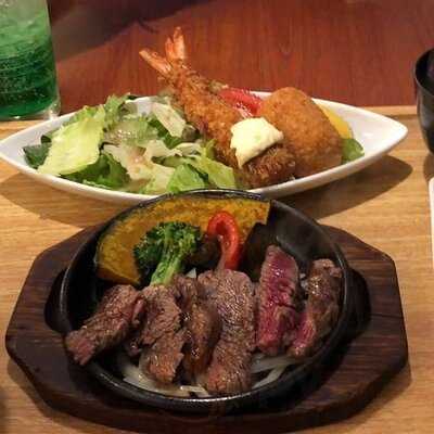 ロイヤルホスト幟町店