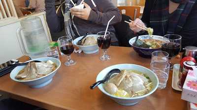 フレンズ 新井田店