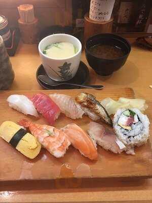 じねん 鰻谷南通り店