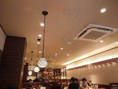 やよい軒 日本橋店