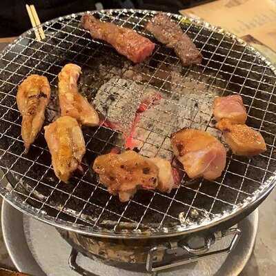 炭火焼肉 昭和大衆ホルモン 道頓堀