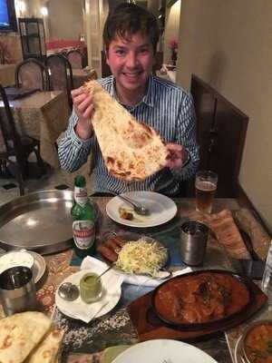 インド料理&バー マハラジャ