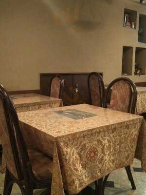 インド料理&バー マハラジャ