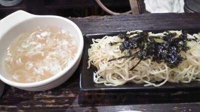 もつ串焼・煮込み もつしげ