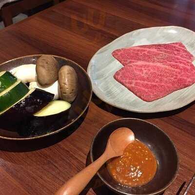 焼肉ダイニング 甲