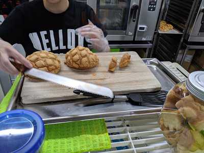 世界で2番目においしい焼きたてメロンパンアイス アメリカ村店