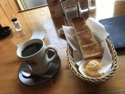 コメダ珈琲店 新大阪店