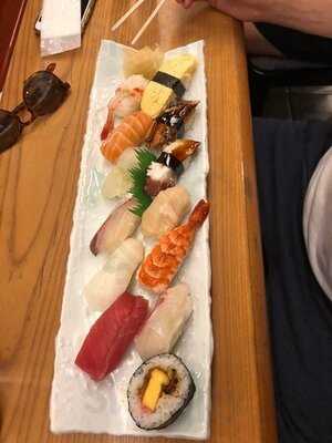 傳七すし 西院店