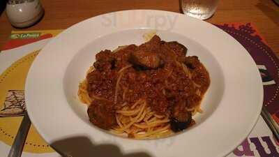 ゆであげパスタ&ピザ ラ・パウザ 馬車道店