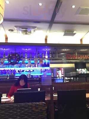 ゆであげパスタ&ピザ ラ・パウザ 馬車道店