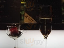 Wine Boutique Tani