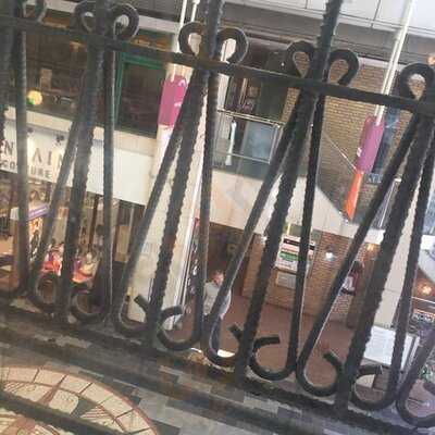 サー トーマス リプトン四条店