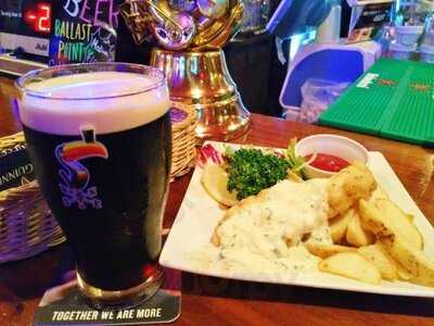 マンインザムーン 烏丸店