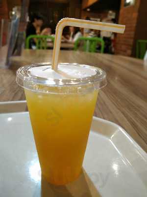 崎陽軒 横浜赤レンガ倉庫店