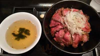 大衆肉食堂 源兵衛