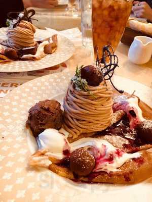 クレープリー スタンド シャンデレール