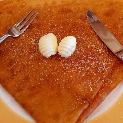 クレープリー スタンド シャンデレール