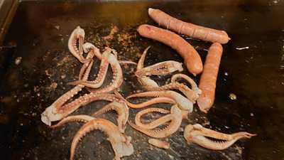 お好み焼き 鶴橋風月 梅田お初天神通り店